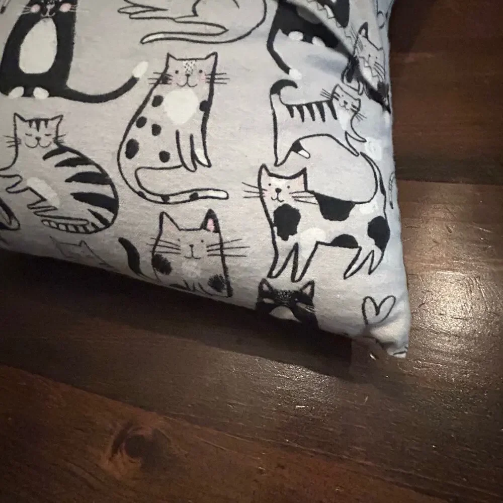 Cute Cat Print Throw Pillow Cover Gray‎ Black Whimsical Home Decor Lightweight